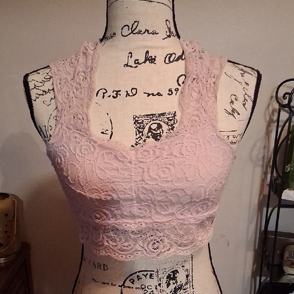 Free People Pink Blush Lace Crop Top Bralette Size Medium